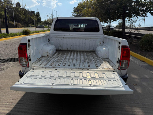 Toyota Hilux 2.7 Cabina Doble Mt