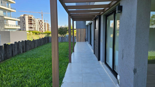 Venta Y Alquiler De Departamento 3 Ambientes En Pb Con Jardin Propio Cochera Y Baulera Nordelta