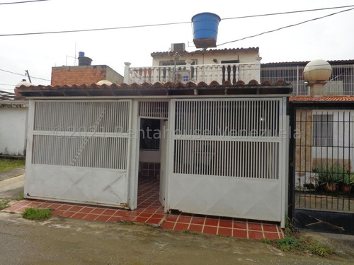 Imagen 1 de 30 de Casas En Venta La Puerta Cabudare Excelente Zona Mls #22-7484 Rg 0424-6724337