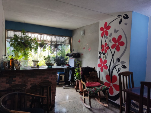 Imagen 5 de 16 de Apartamento Menca De Leoni (27 De Febrero)