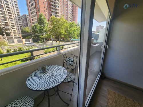 Departamento En Venta 1 D 1b. En Macul. Sin Comisión