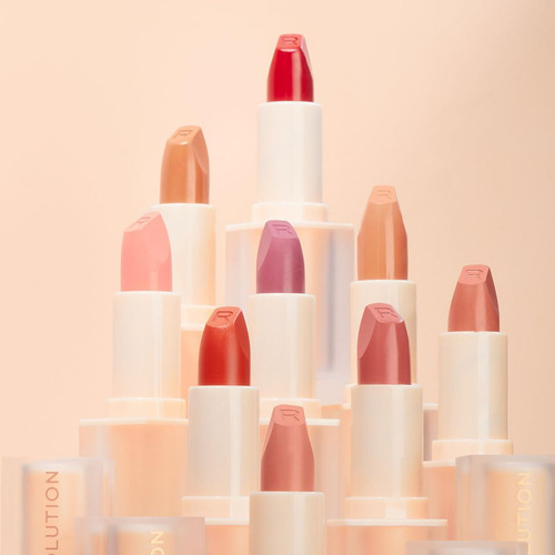 Lápiz Labial Makeup Revolution Lip Allure Soft Satin Divine