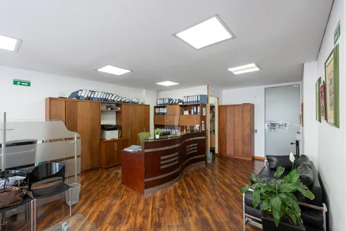 Oficina En Arriendo En La Castellana. Cod A1038737
