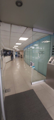 Imagen 1 de 5 de Centro - Oficina Sobre Belgrano - Seguridad 24 Hs