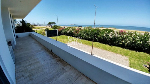 Imagen 22 de 28 de Moderna Y Con Increibles Vistas Al Mar - Primera Linea Mansa