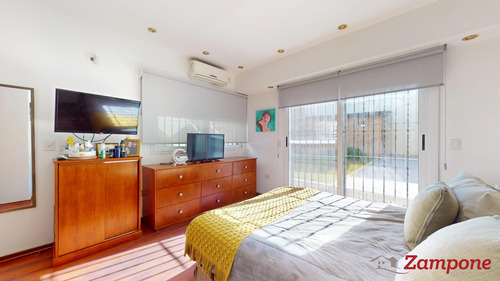 Casa En Venta En Vélez Sarsfield, Monte Castro, Cochera Fondo Terraza