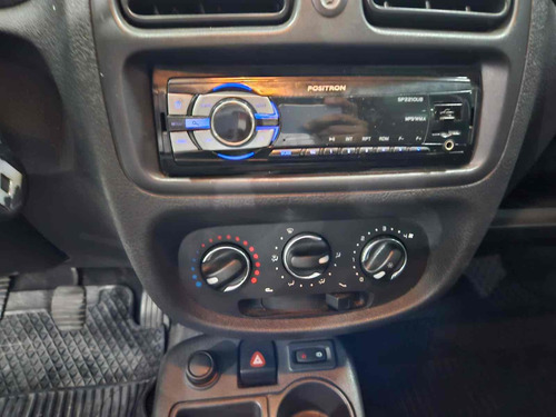 Renault Clio 1.0 EXPRESSION 16V FLEX 4P MANUAL