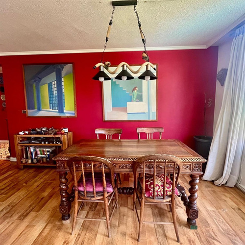 Departamento En Venta De 3 Dorm. 2 Baños En Las Condes