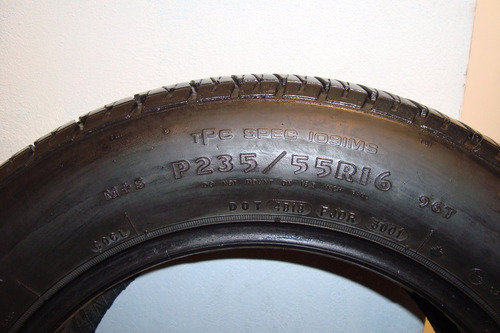 Llanta 235 55 16 Goodyear Egle Ga 29 T (Usado)