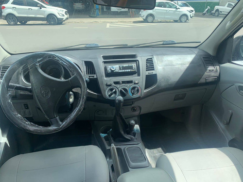 Imagem 5 de 7 de Toyota Hilux 3.0 Srv 4x4 Cd 16v Turbo Intercooler Diesel 4p