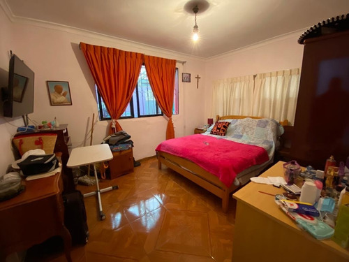 Casa Para Inversión Com. Hab. En Los Plátanos, 4d, 3b, Macul