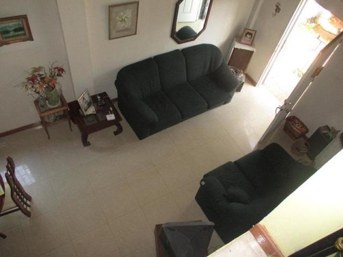 Imagen 9 de 14 de Casa De 2 Pisos. El Valle. Flexmls 20-15871