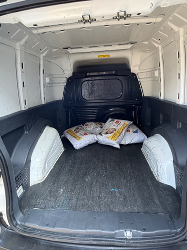 Fiat Fiorino FurgãO 1.4 Endurance Flex 4p