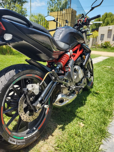 Imagen 9 de 11 de Benelli Tnt 300