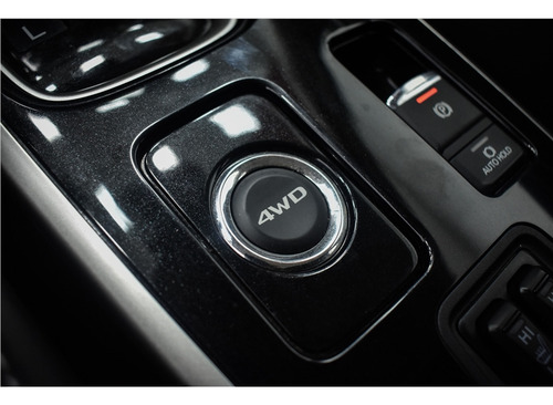 Mitsubishi Outlander 2.2 MIVEC DI-D DIESEL HPE-S AWD AUTOMÁTICO