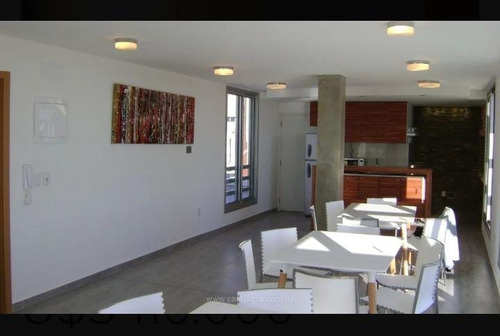 Imagen 7 de 8 de Imperdible Venta!! 1 Dormitorio, B/g, Tres Cruces!!