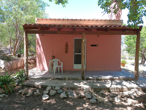 Chalet Con Cabaña, Acequia Y Pileta Con Vistas Únicas En La Reserva De Los Hornillos