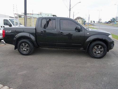 Nissan Frontier 2.5 S Cab. Dupla 4x4 4p