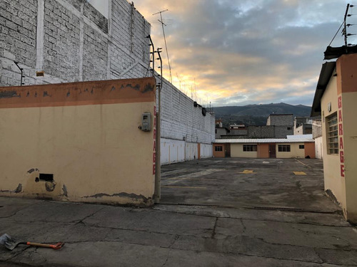 Propiedad En Ambato Centro