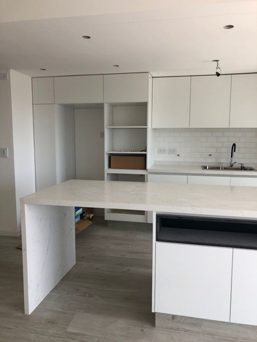 Imagen 5 de 30 de Espectacular 4 Ambientes En Venta En Haedo, Con Cochera.