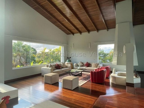 Imagen 20 de 23 de En Venta Magnifica Casa En Cerro Verde Mls #22-10497 Karina Sanchez 04143355086