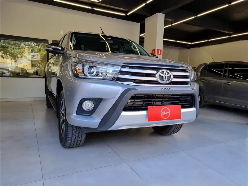 Toyota Hilux 2.8 SRX 4X4 CD 16V DIESEL 4P AUTOMÁTICO