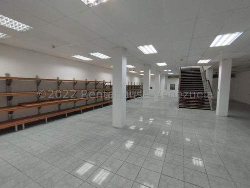 Imagen 4 de 12 de Livy Ramírez Vende Edificio En Los Dos Caminos Mls #23-7680