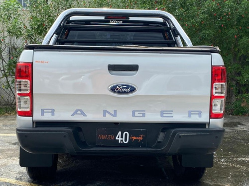 Ford Ranger 2.5 XLS 4X2 CD 16V FLEX 4P MANUAL