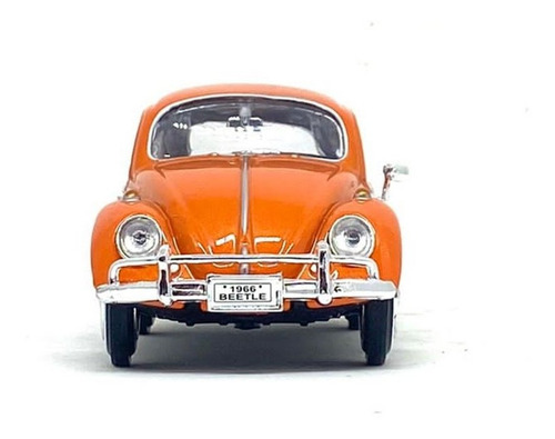 Sedán Beetle en miniatura de 1966 con portaequipajes con motor 1/24