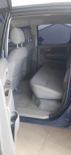 Imagen 5 de 9 de Toyota Hilux Automatico