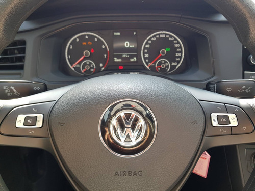 Imagem 8 de 15 de Volkswagen Virtus 1.6 Msi Total Flex Automático