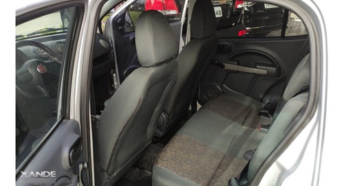Imagem 7 de 8 de Fiat Uno 1.0 Evo Vivace