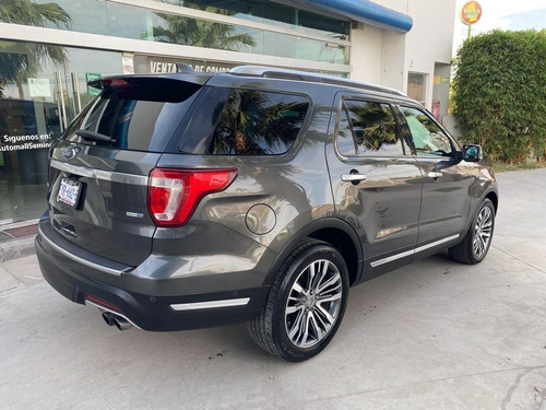 Ford Explorer Platinum 2018 Gris Iman