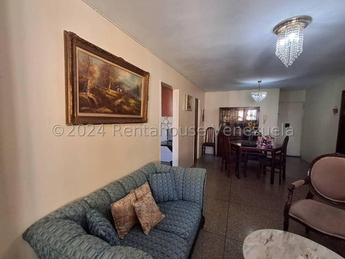 Apartamento En Venta En Urb. El Centro #25-14456 Rm