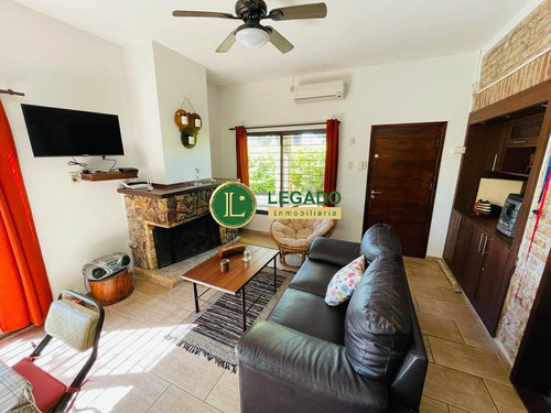 Hermosa Casa En Las Toscas, A 1 Cuadra Y Media De La Playa, En Alquiler De Temporada