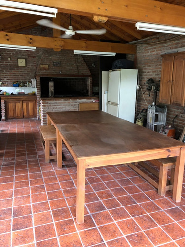 Imagen 10 de 13 de Hermosa Casa Con Parque Y Pileta En El Trebol