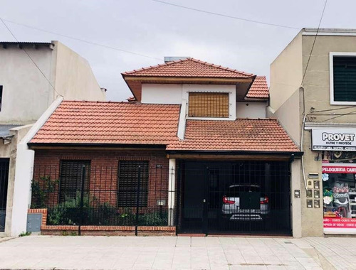 Casa  En Venta Ubicado En Quilmes Oeste, Quilmes, G.b.a. Zona Sur