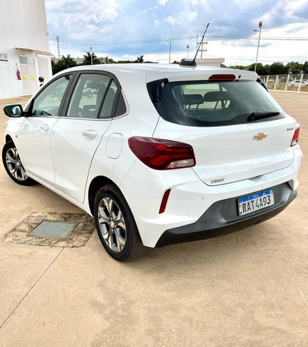 Chevrolet Onix HATCH PREM. 1.0 12V TB Flex 5p Aut.