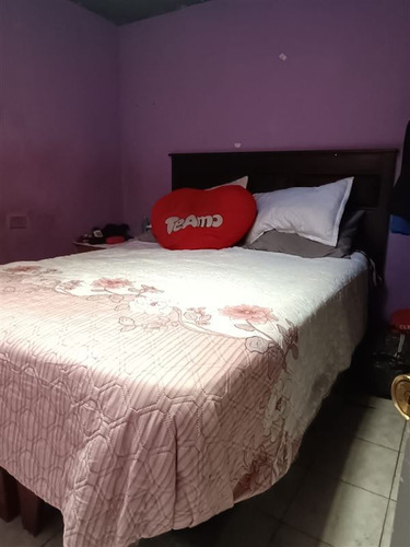 Casa En Venta De 5 Dorm. En Lo Prado