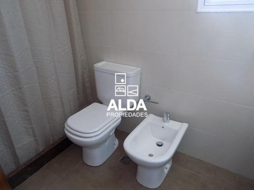 Casa Portales Piriápolis 3 Dorms Venta Ca101429