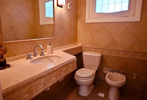 Imagen 10 de 16 de Venta Apartamento 3 Dormitorios 3 Baños Servicio Y Garaje