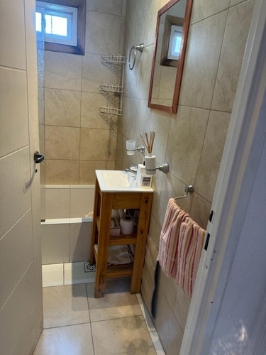 Casa En Venta - 2 Dormitorios 1 Baño - Cochera - 420mts2 - Mar Del Plata