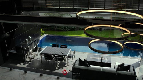 Casa En Venta De Lujo Con Alberca Colinas De San Javier