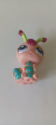 This Littlest Pet Shop Figure Features A Glittery Centipede 