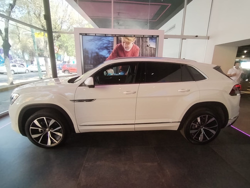 Volkswagen Cross Sport 2.0 Fsi R-Line Tiptronic 4Wd