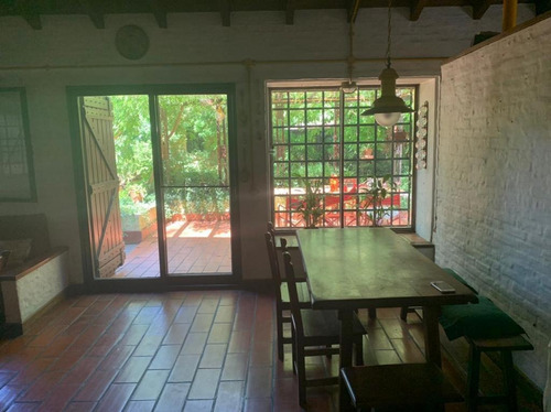Imagen 20 de 29 de Casa En Venta De Country Champagnat Con Muy Buen Parque Y 2 Dorms