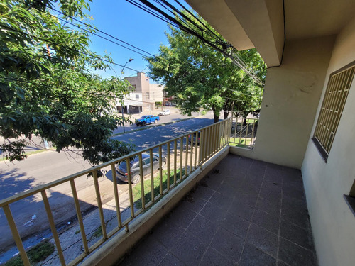 Avellaneda 2500 - Casa En Venta De 3 Dormitorios Planta Alta - Rosario Bella Vista