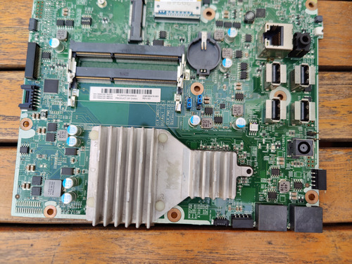 Repuestos Pc Compaq 18-2003la All In One Pc (Usado)
