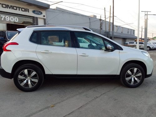 Imagen 8 de 15 de Peugeot 2008 Sport Thp