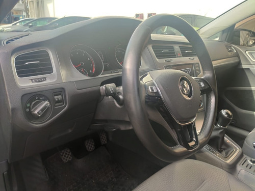 Volkswagen Golf Comfortline Manual 1.4t Usado 2016 - 2017 -